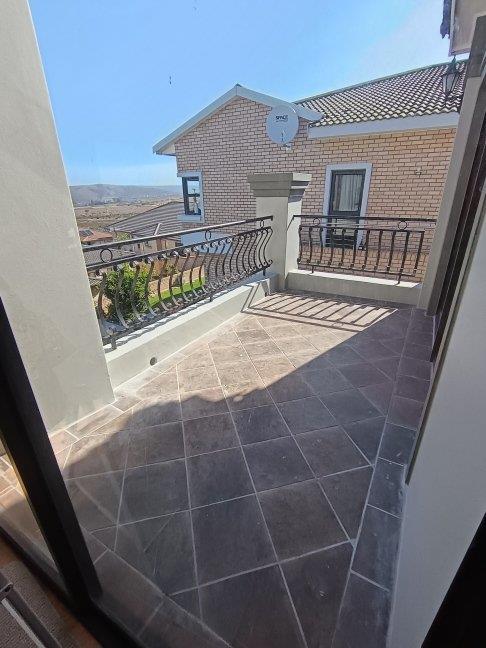3 Bedroom Property for Sale in Monte Christo Western Cape